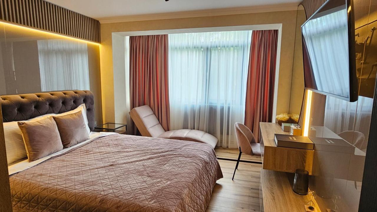 Cosy 2 Rooms Apartment In The Center Of The City Bucureşti Exterior foto