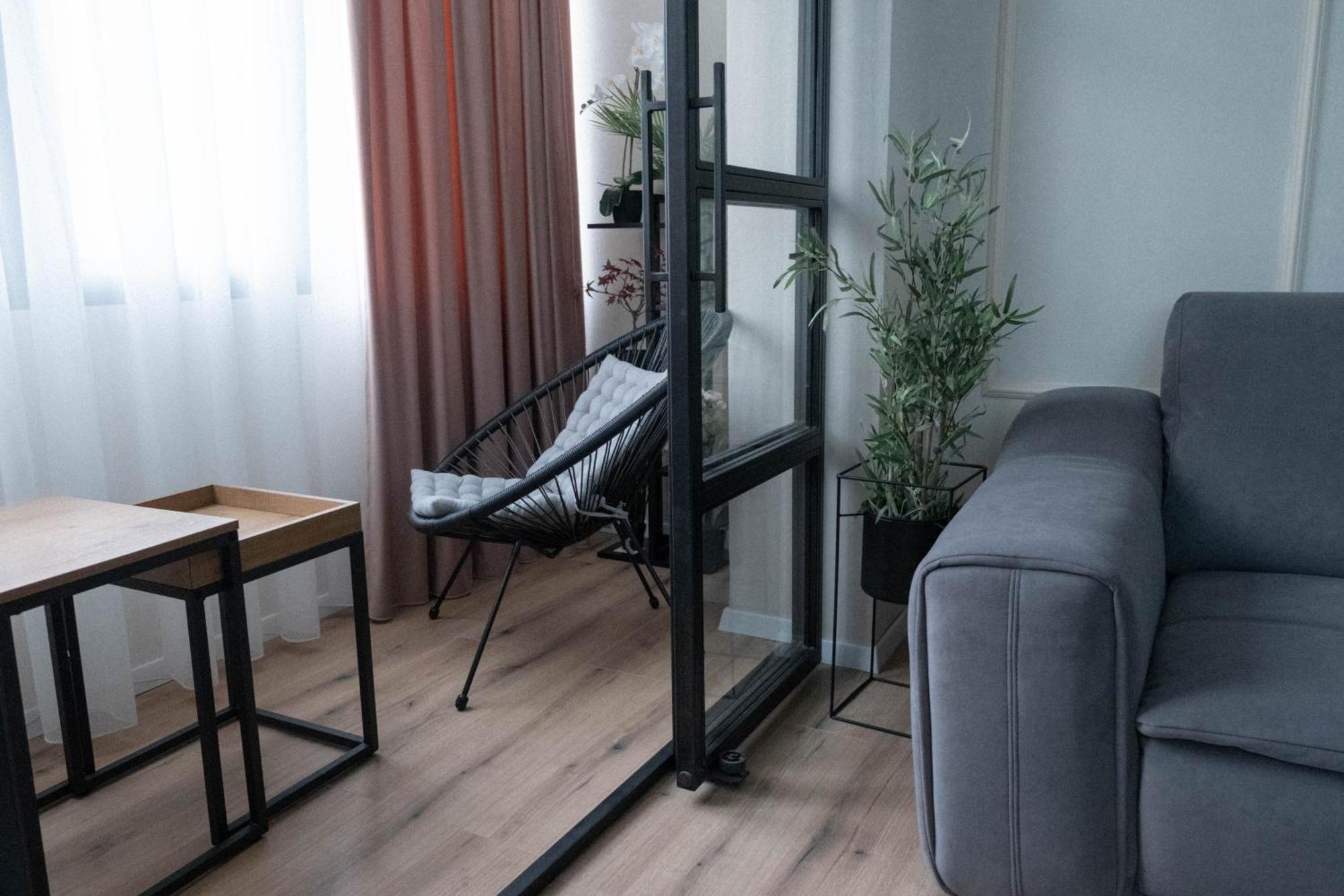 Cosy 2 Rooms Apartment In The Center Of The City Bucureşti Exterior foto